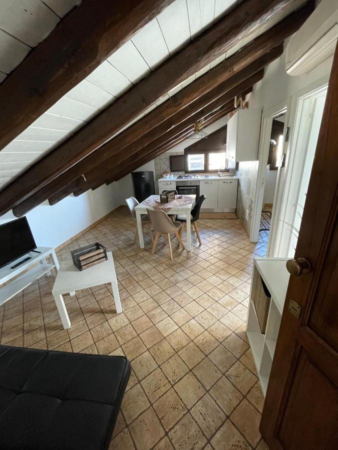 Apartament La Mansarda Dei Mori Katania Zewnętrze zdjęcie